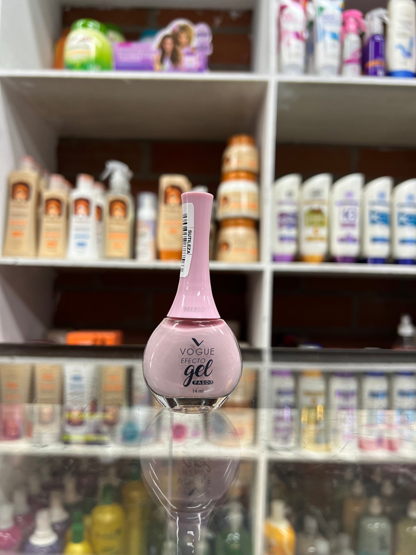 Esmalte efecto gel vogue sutileza
