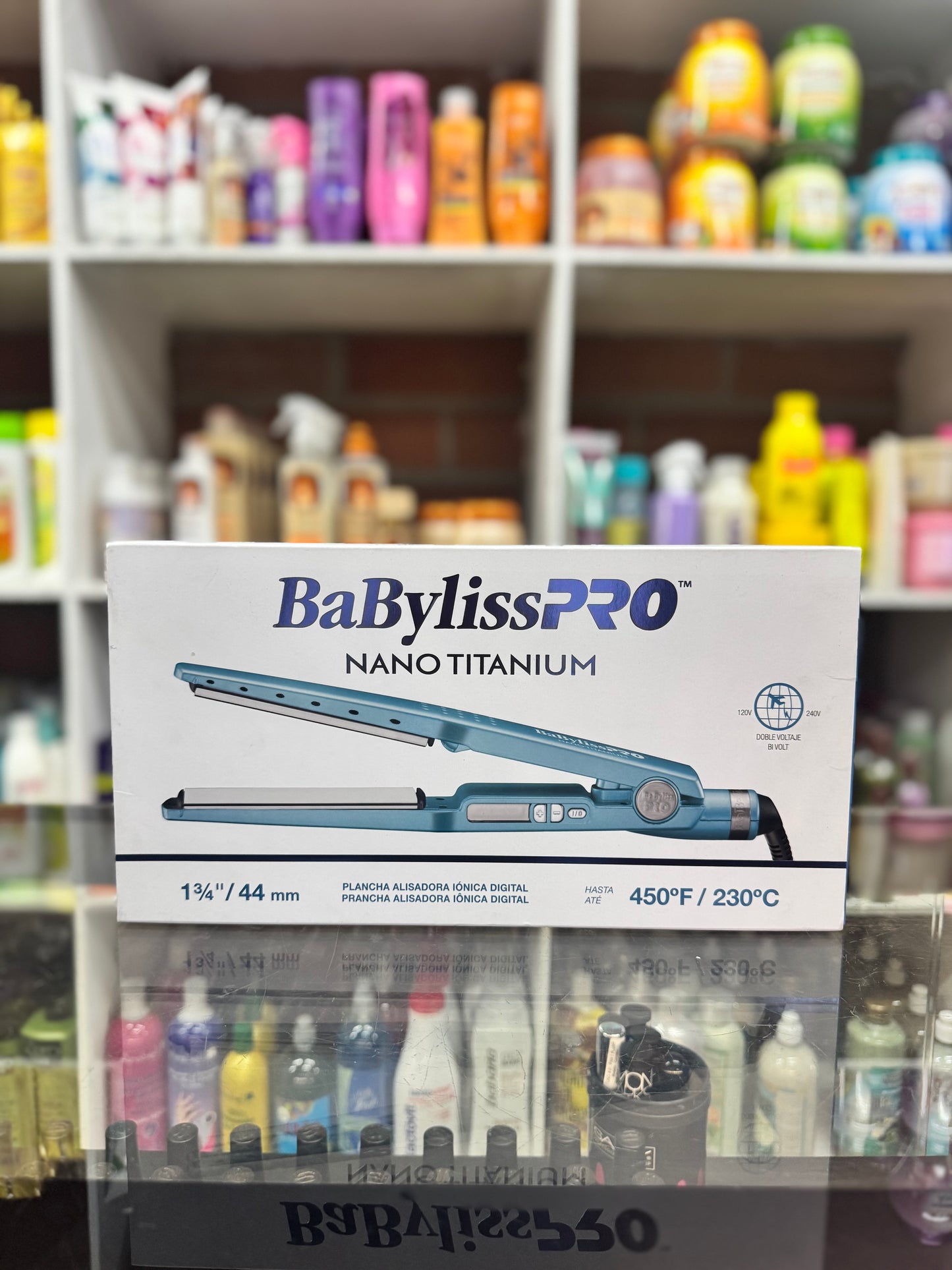 Plancha BaBylissPRO Nano Titanium Digital Iónica 1¾” (44 mm)