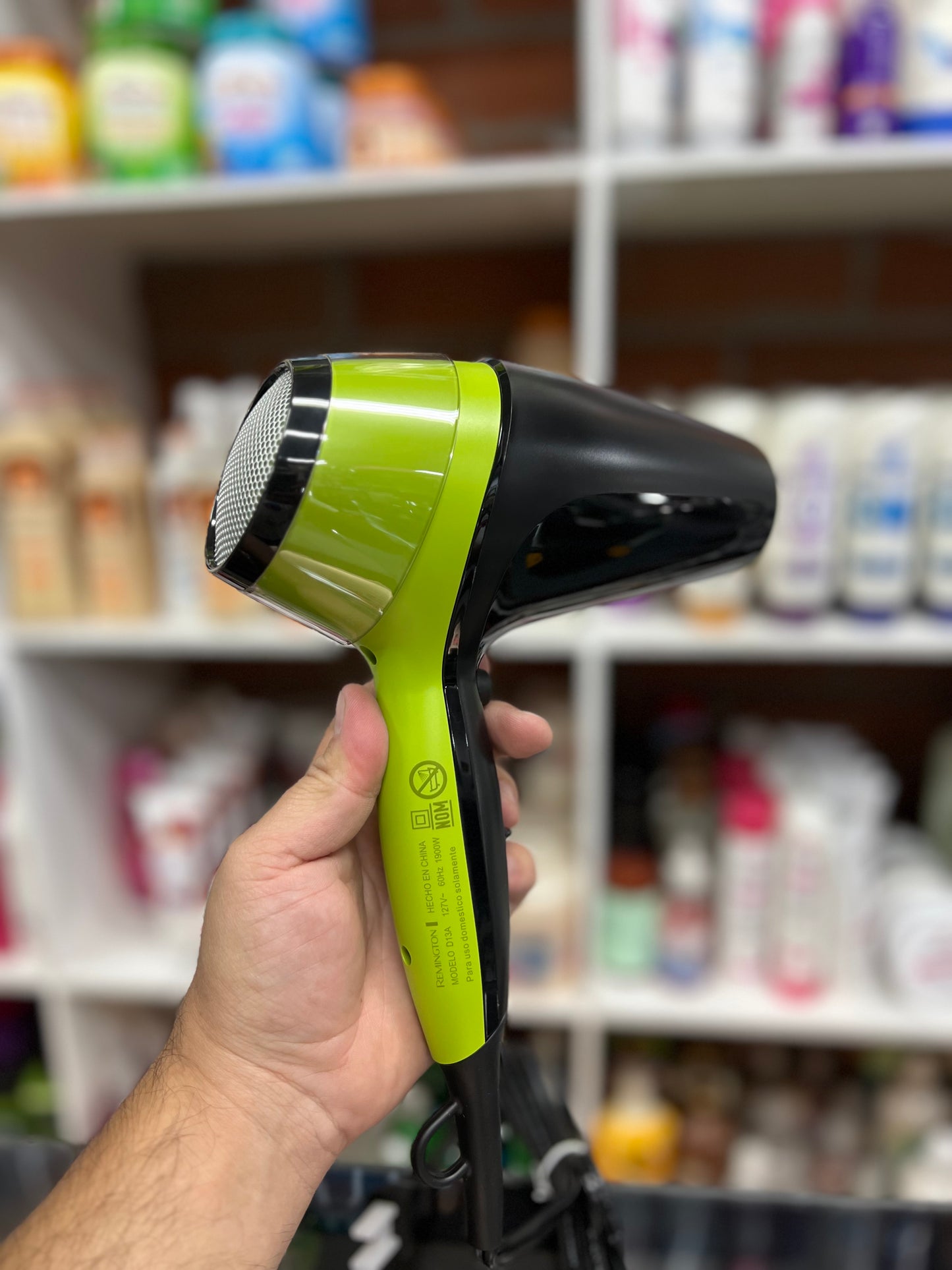 Secador shine therapy aguacate con macadamia remington