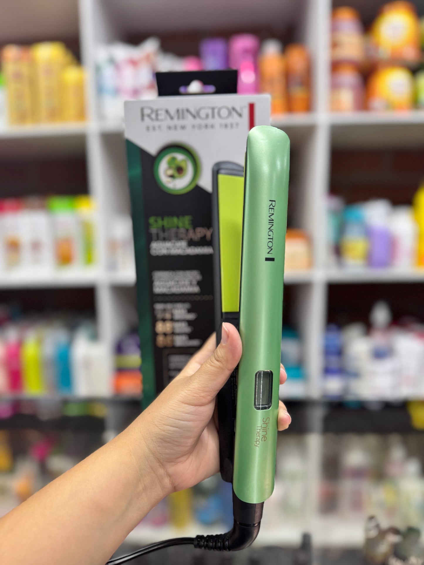 Plancha remington shine therapy aguacate macadamia