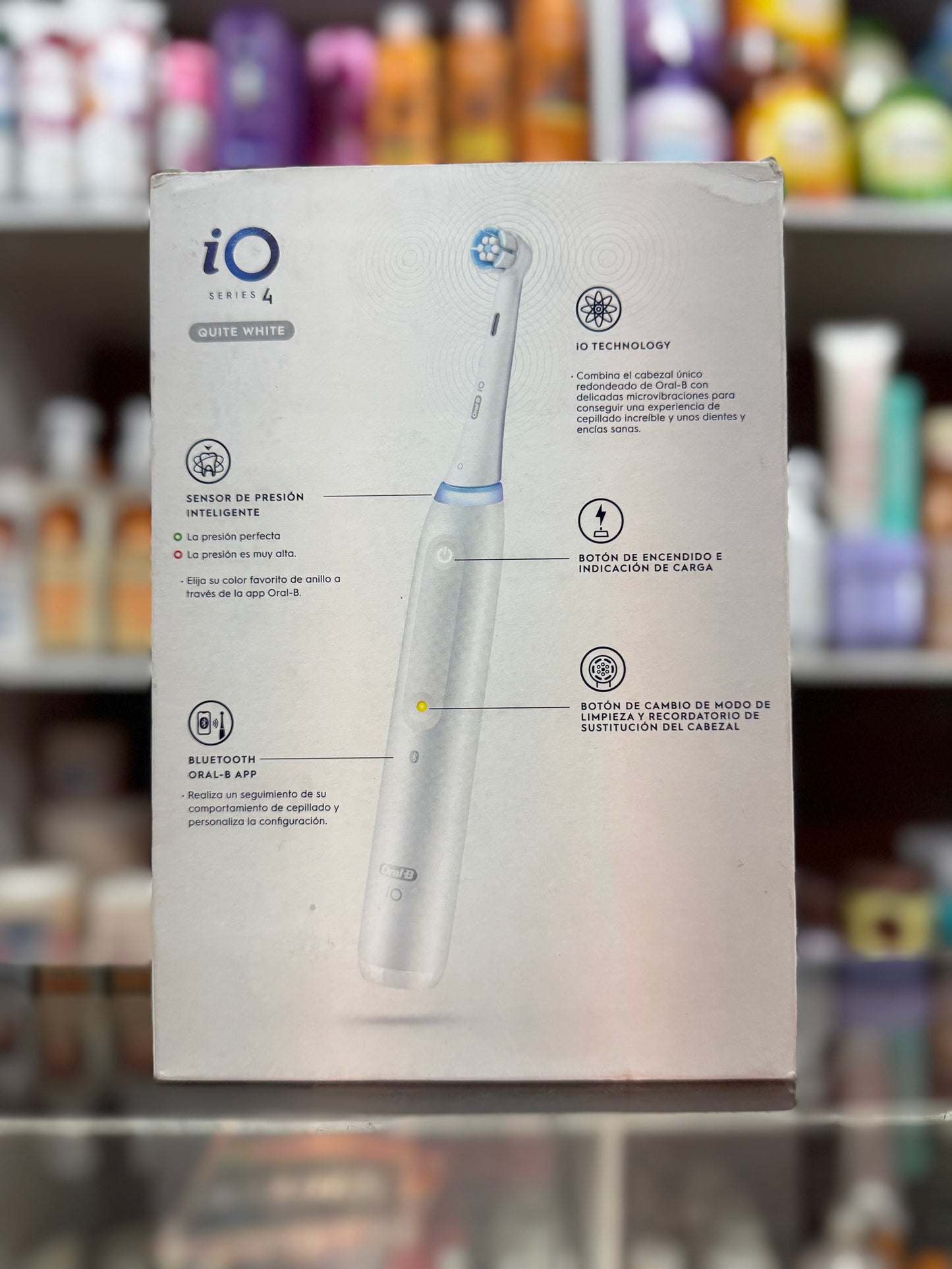 Cepillo eléctrico io series 4 oral b