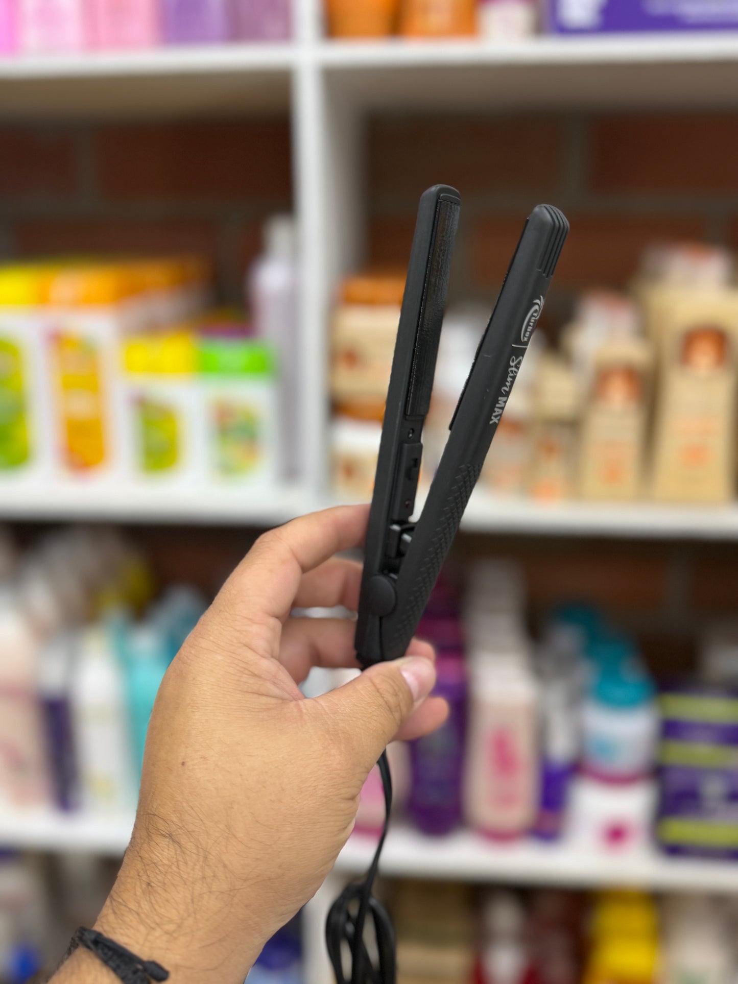 Plancha Portátil Slim Max Turbox – Mini Hair Straightener (Máx. 180°C)