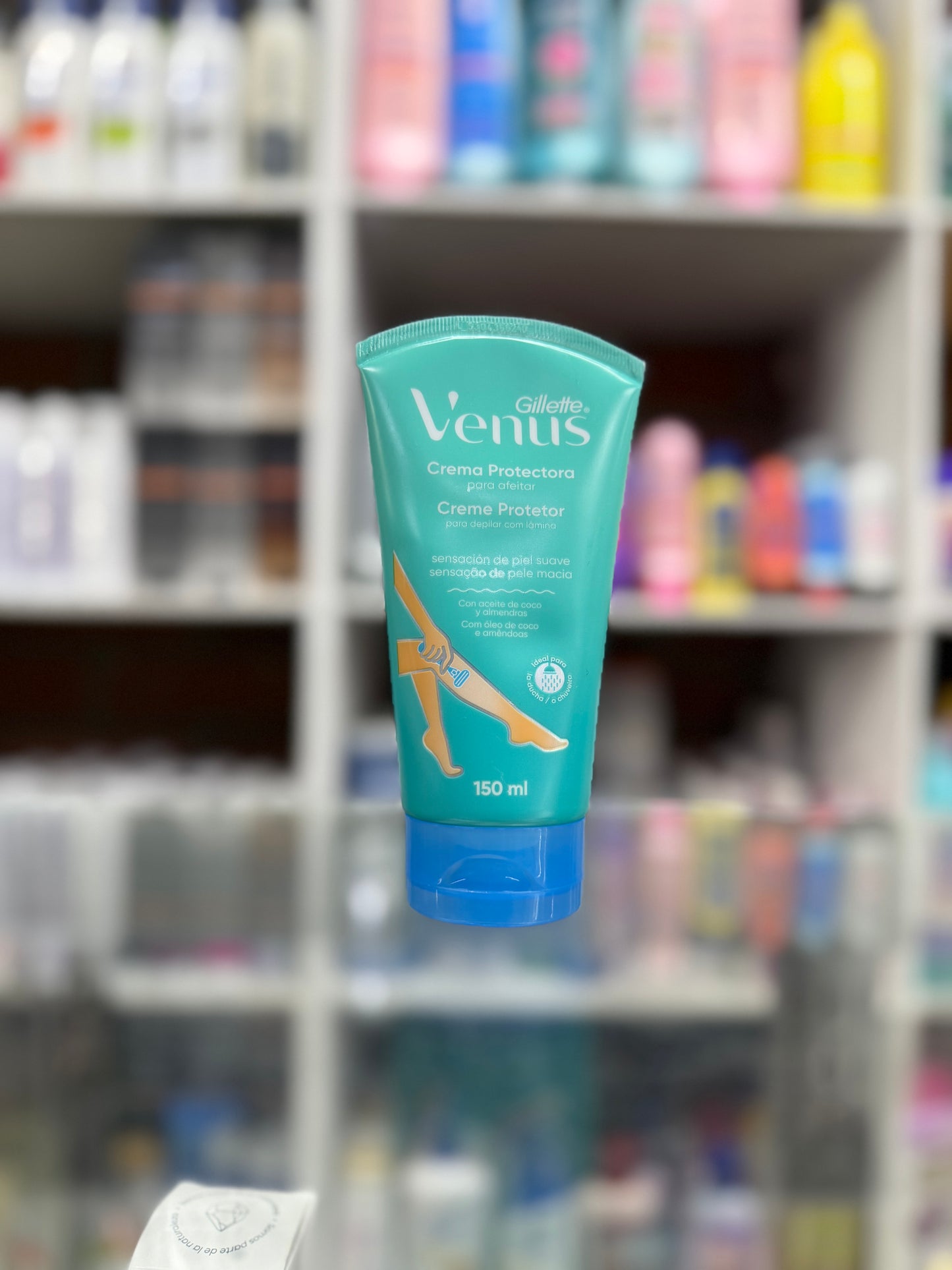 Crema Protectora para Afeitar Gillette Venus 150 ml