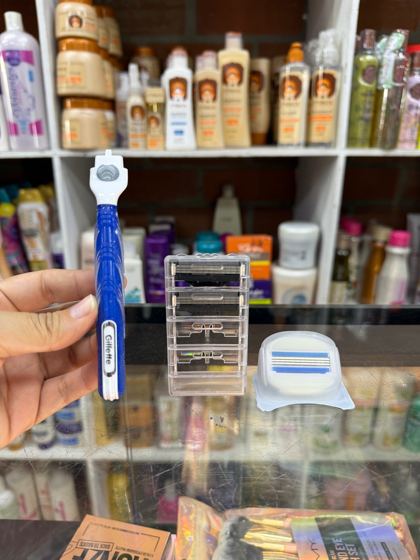 Kit completo para cuerpo y cara gillette