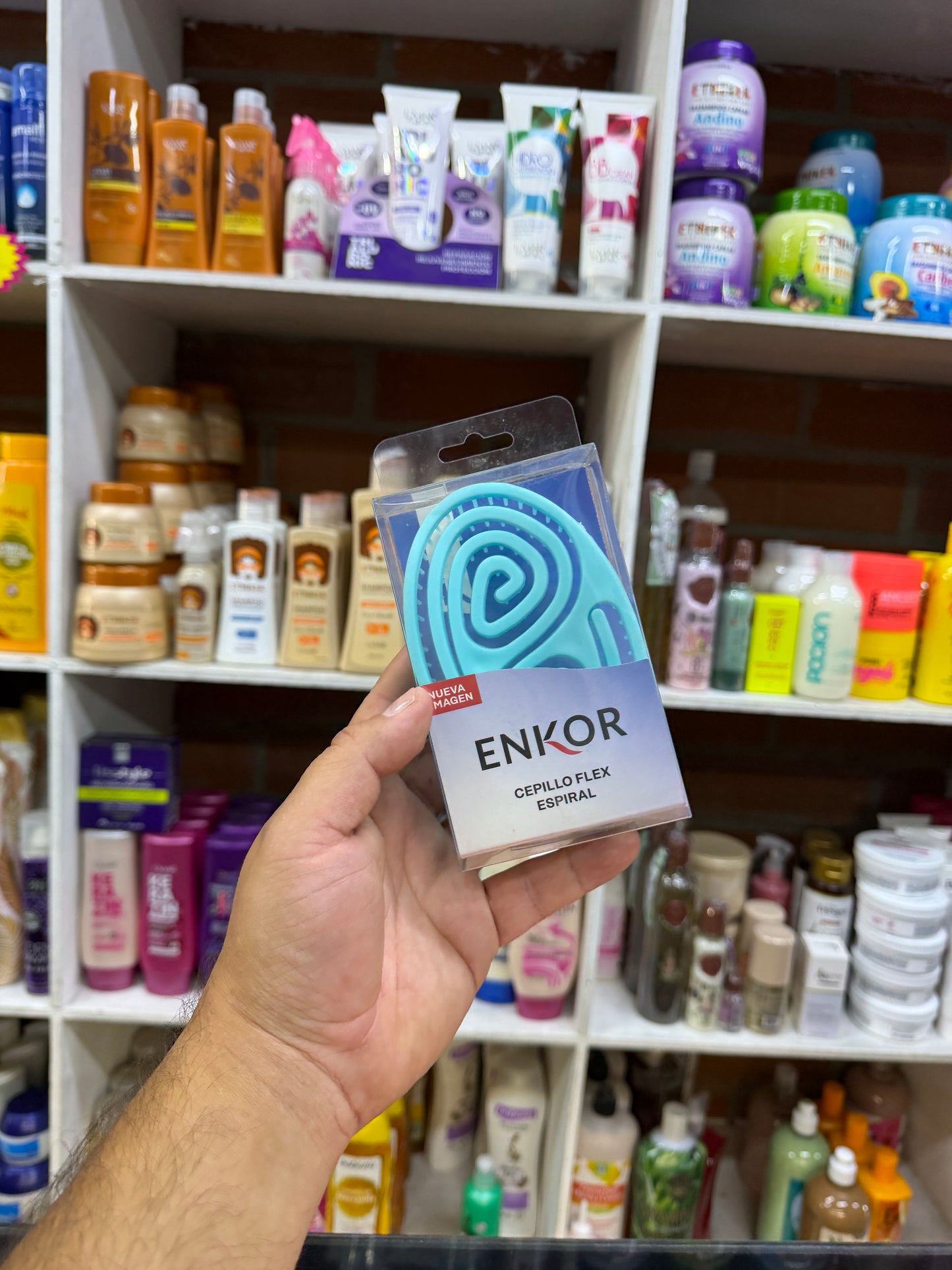 Cepillo Mágico ENKOR para Desenredar el Cabello